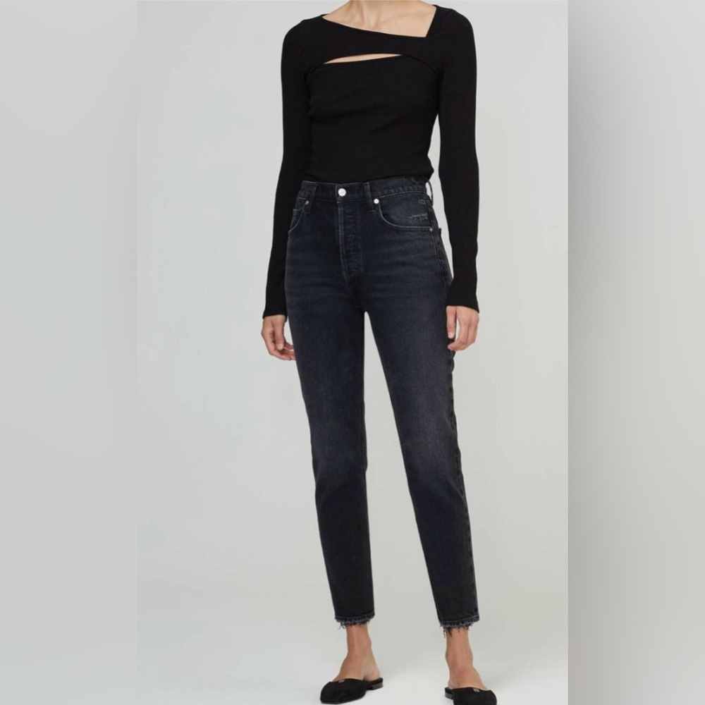 The Jolene by Citizens for Humanity; a just perfect leg - not wide, not skinny!